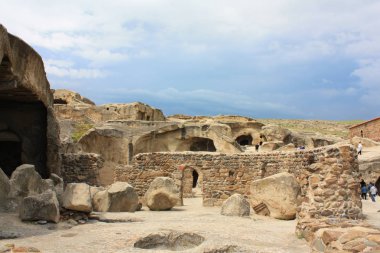 Mağara kasaba Uplistsikhe Gürcistan