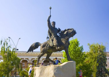 Kiev, Ukrayna - 6 Haziran 2019: Kiev'deki Petro Sahaidachny Anıtı