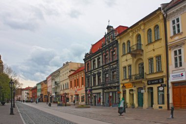 Kosice, Slovakya - 20 Ekim 2018. Kosice Eski Kenti'ndeki tarihi binalar
