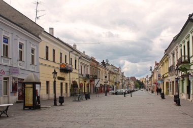 Kosice, Slovakya - 20 Ekim 2018. Kosice Eski Kenti'ndeki tarihi binalar