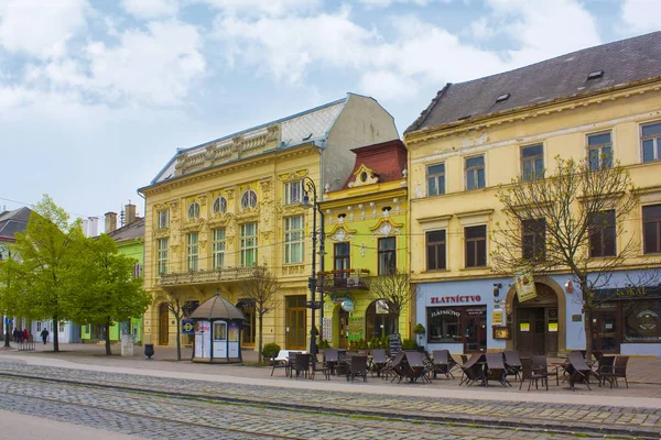 Kosice Eslováquia Outubro 2018 Edifícios Históricos Café Rua Cidade Velha — Fotografia de Stock