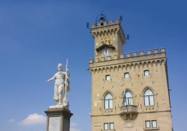 San Marino Cumhuriyeti Özgürlük Heykeli ve Palazzo Pubblico