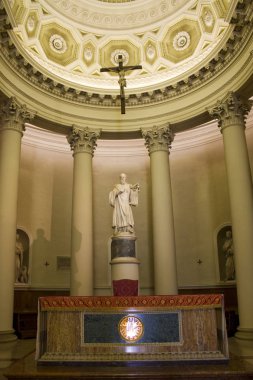 San Marino, San Marino - 27 Ağustos 2019: San Marino'daki Bazilikası di San Marino'nun İç