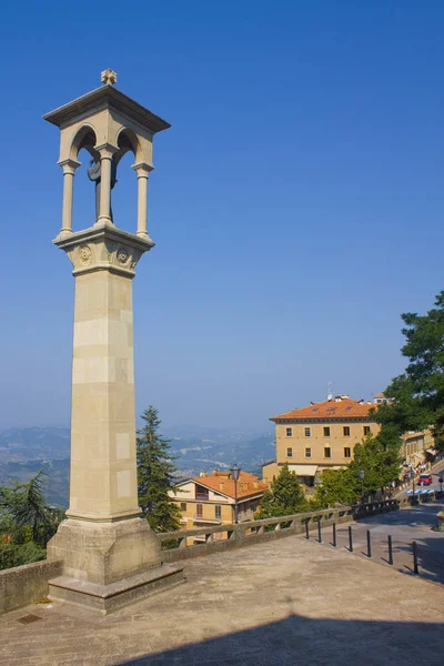 San Francesco Monument Voor Kerk Van San Quirino San Marino — Stockfoto