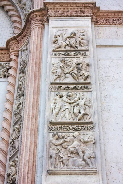 Rica Decoración Catedral Bolonia Basílica San Petronio Piazza Maggiore Italia — Foto de Stock