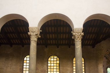 Ravenna, İtalya - 31 Ağustos 2019: Ravenna 'daki San Giovanni Evangelista Bazilikası