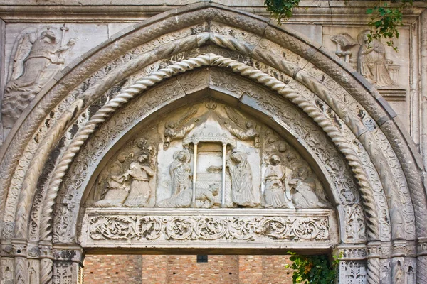 Fragment Wejścia Bazyliki San Giovanni Evangelista Rawennie Włochy — Zdjęcie stockowe