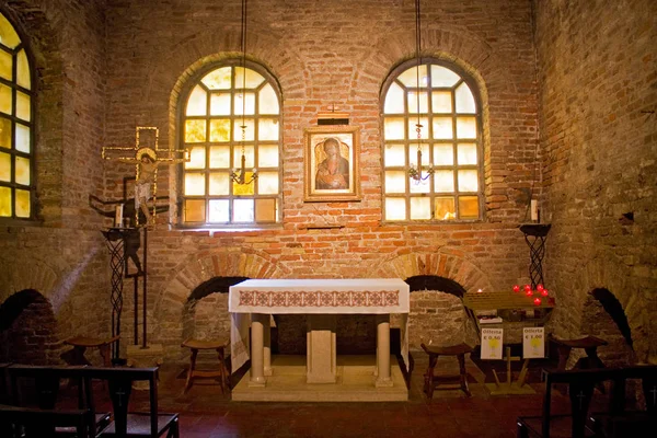 Ravenna Italy August 2019 Interior Basilica San Giovanni Evangelista Ravenna — Stockfoto