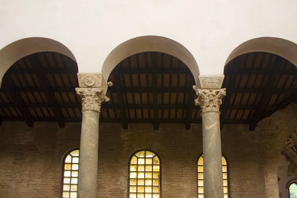 Ravenna Itália Agosto 2019 Interior Basílica San Giovanni Evangelista Ravenna — Fotografia de Stock