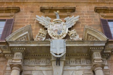 Palermo, Sicilya, İtalya 'daki Norman Sarayı' nda (veya Palazzo Reale) arma
