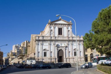Palermo, İtalya - 25 Eylül 2019: Rimedi Kilisesi Palermo 'daki Piazza Indipendenza' da