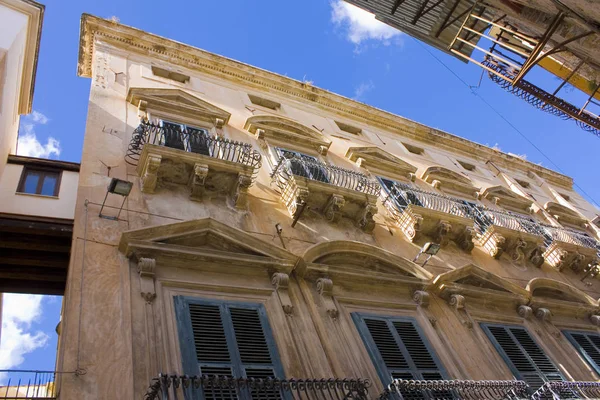 Antiguo Palacio Histórico Casco Antiguo Palermo Sicilia Italia — Foto de Stock