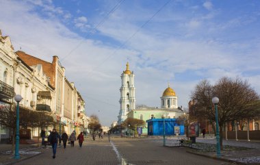 SUMY, UKRAINE - 2 Ocak 2020: Sumy, Ukrayna 'daki Kurtarıcı Dönüşüm Katedrali