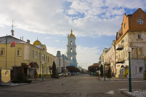 Street Old Town Belfry Savior Transfiguration Cathedral Sumy Ukraine — стоковое фото