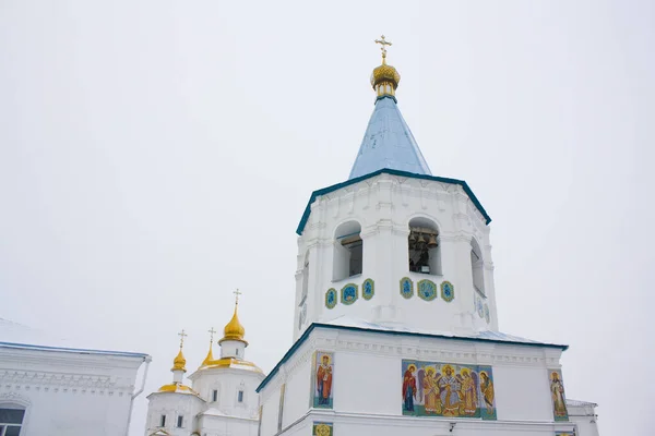 Καμπαναριό Του Μοναστηριού Molchanskiy Στο Putivl Ουκρανία — Φωτογραφία Αρχείου