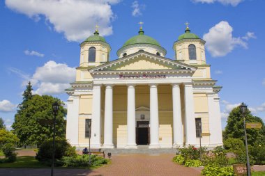 Spaso-Preobrazhensky Kilisesi Novgorod-Seversky, Ukrayna 'daki Spaso-Preobrazhensky erkek manastırı