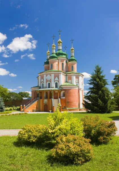 Die Peter Und Paul Kirche Gustynsky Kloster Dorf Gustia Ukraine — Stockfoto