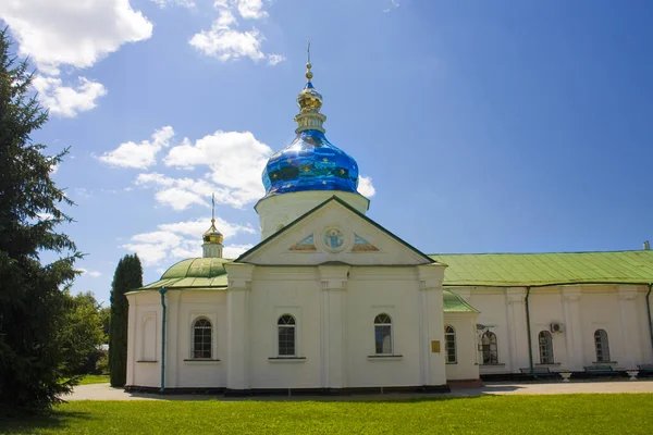 Igreja Ressurreição Cristo Com Refeitório Mosteiro Gustynsky Aldeia Gustia Ucrânia — Fotografia de Stock