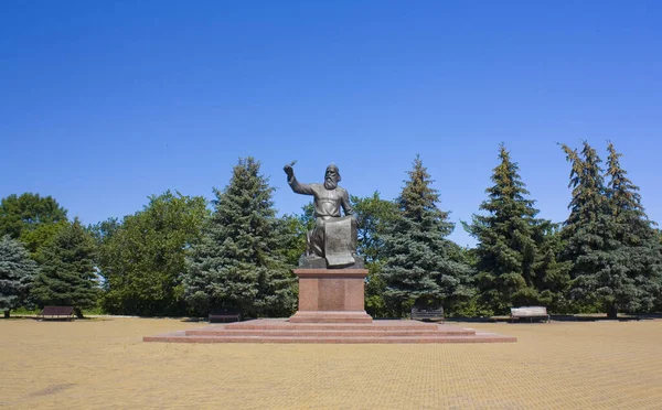 Monument Voor Vladimir Monomakh Priluki Oekraïne — Stockfoto