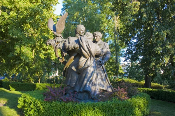 Monumento Mis Hijos Halcones Por Escultor Mazur Baturyn Ucrania —  Fotos de Stock