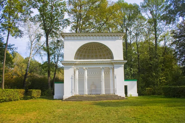 Rotonda Nel Parco Alessandria Bila Tserkva Ucraina — Foto Stock