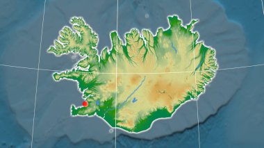 İzlanda, fiziksel ortografik haritada ana hatlarıyla belirtilmiş. Sermaye, idari sınırlar ve memnuniyet