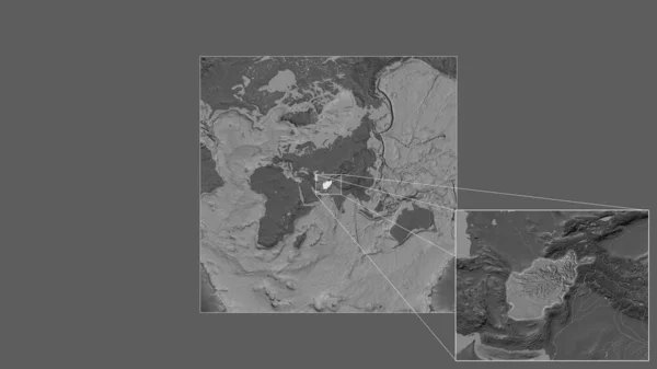 从世界大比例尺地图中提取出的扩大和扩大的阿富汗地区 其主要线连接了框架的各个角落 Bilevel高地图 — 图库照片