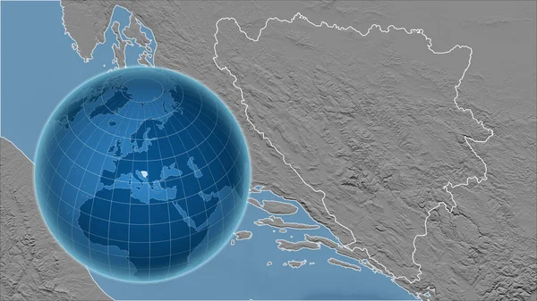 Bosnia Erzegovina Globo Con Forma Del Paese Contro Mappa Ingrandita — Foto Stock