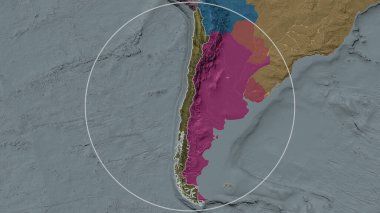 Şili 'nin genişletilmiş bölgesi çevresinin arka planında bir çember ile çevrili. İdari bölümün renk haritası