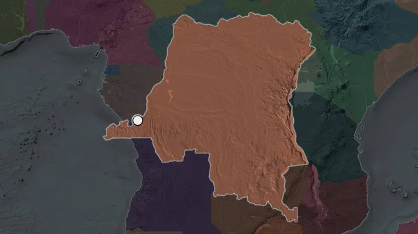的重点地区金沙萨 首都位于其邻近地区的荒凉地图上 行政区划的彩色地图 — 图库照片