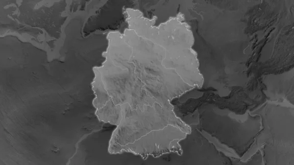 ドイツの領域は拡大し その周囲の暗い背景に成長しました グレースケール衝突高度マップ — ストック写真