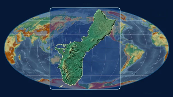 Увеличенный Вид Гуама Перспективными Линиями Против Глобальной Карты Проекции Моллвейда — стоковое фото