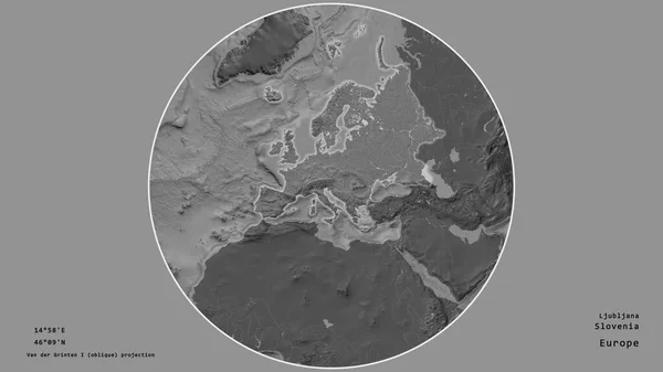 スロベニアの地域は その大陸を取り巻くサークルを中心に 荒廃した背景にあります 与えられた資本金の地理的条件と名前 標高マップ — ストック写真