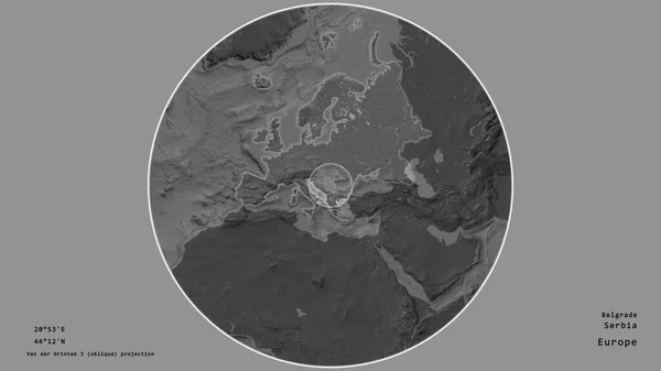 세르비아 지역에는 배경에 고립된 대륙의 대규모 지도에원 표시되어 주도권 이름이 — 스톡 사진