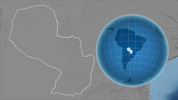 パラグアイ アウトラインを持つ拡大地図に対して国の形を持つグローブ グレースケール標高図 — ストック写真