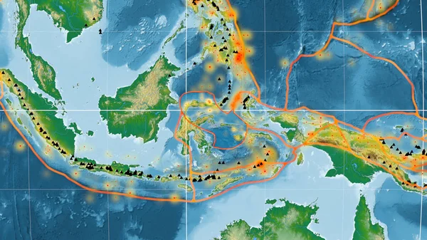 莫鹿加海板块在莫尔维德投影的全球彩色物理地图上勾勒出轮廓 3D渲染 — 图库照片