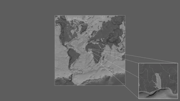 从世界大比例尺地图中提取的多哥扩大和扩大的地区 其主要线连接了框架的各个角落 Bilevel高地图 — 图库照片