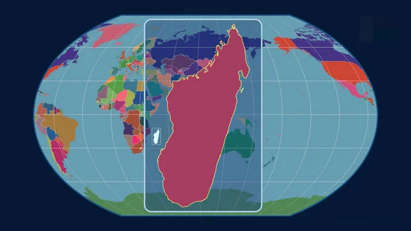 用透视线与Kavrayskiy投影中的全球地图对齐 放大马达加斯加的轮廓 形体中心 行政区划的彩色地图 — 图库照片