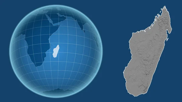 Madagáscar Globo Com Forma País Contra Mapa Ampliado Com Seu — Fotografia de Stock