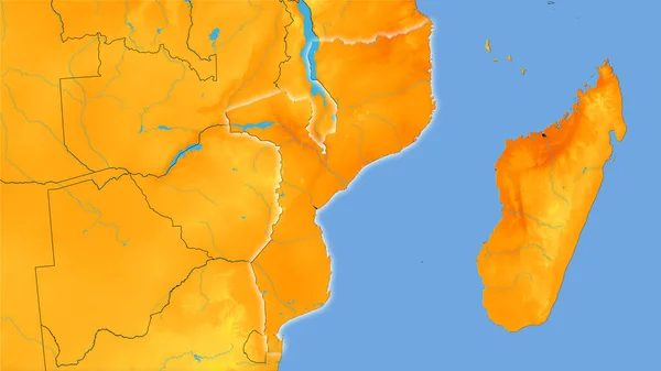 立体投影中的莫桑比克地区年温度图 有发光轮廓的栅格层的原始成分 — 图库照片