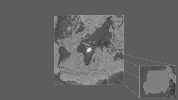 世界の大規模な地図から抽出されたスーダンの拡大拡大領域と フレームの隅を結ぶ主要線 標高マップ — ストック写真