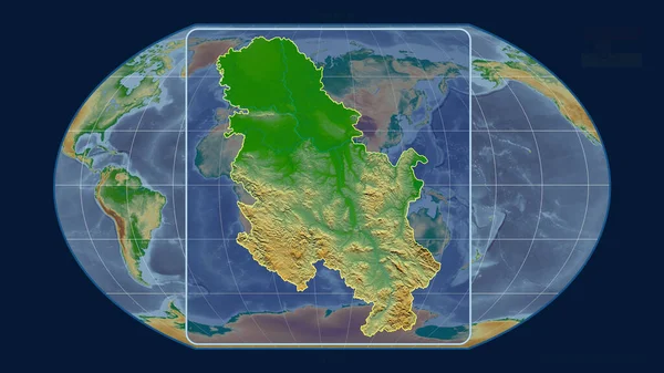 セルビアのアウトラインを視野に入れ 世界地図に対する視点線をカヴァライスキー投影で拡大した 形を中心に 色物理図 — ストック写真