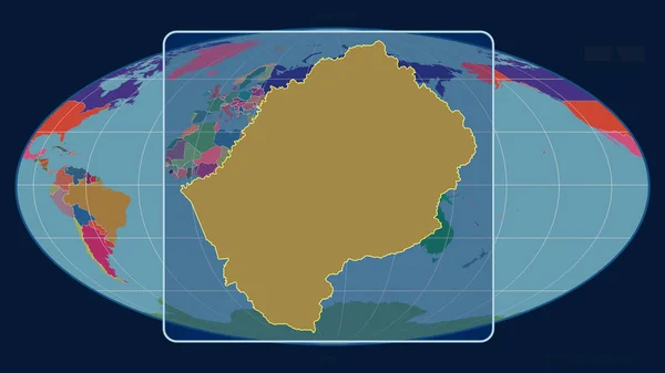 扩大了莱索托的视野 在Mollweide投影中用透视线与全球地图进行对比 形体中心 行政区划的彩色地图 — 图库照片