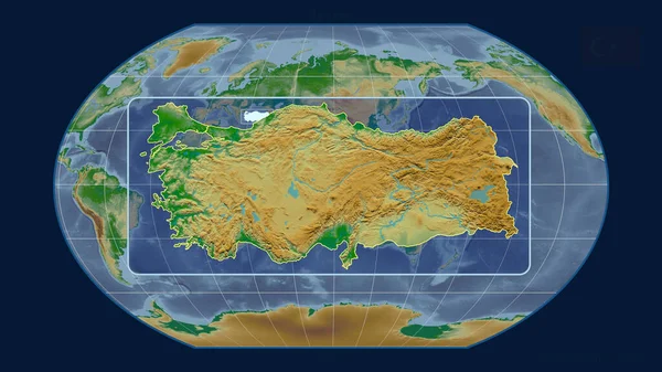 トルコのアウトラインを視野線で拡大し カヴァライスキー予測の世界地図に対して 形を中心に 色物理図 — ストック写真