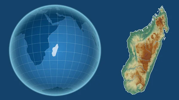 Madagaskar Globus Kształcie Kraju Powiększonej Mapie Odizolowanym Zarysem Niebieskim Tle — Zdjęcie stockowe