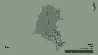 Arnavutluk 'un Fier ilçesi, başkenti sağlam bir zemin üzerinde izole edilmiş durumda. Uzaklık ölçeği, bölge önizlemesi ve etiketleri. Renkli yükseklik haritası. 3B görüntüleme