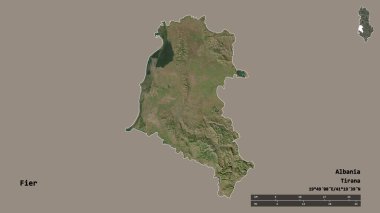 Arnavutluk 'un Fier ilçesi, başkenti sağlam bir zemin üzerinde izole edilmiş durumda. Uzaklık ölçeği, bölge önizlemesi ve etiketleri. Uydu görüntüleri. 3B görüntüleme