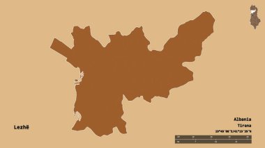 Arnavutluk 'un Lezhe ilçesinin başkenti sağlam bir zemin üzerinde izole edilmiş durumda. Uzaklık ölçeği, bölge önizlemesi ve etiketleri. Desenli dokuların bileşimi. 3B görüntüleme