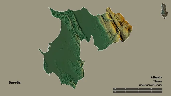 アルバニアの郡デュレスの形で その首都はしっかりとした背景に隔離されています 距離スケール リージョンプレビュー およびラベル 地形図 3Dレンダリング — ストック写真