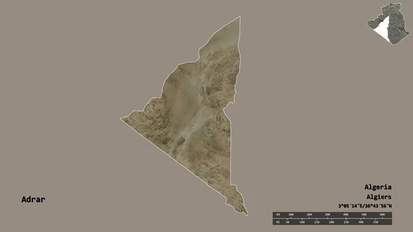 アルジェリアのAdrar県の形状は その首都はしっかりとした背景に隔離されています 距離スケール リージョンプレビュー およびラベル 衛星画像 3Dレンダリング — ストック写真